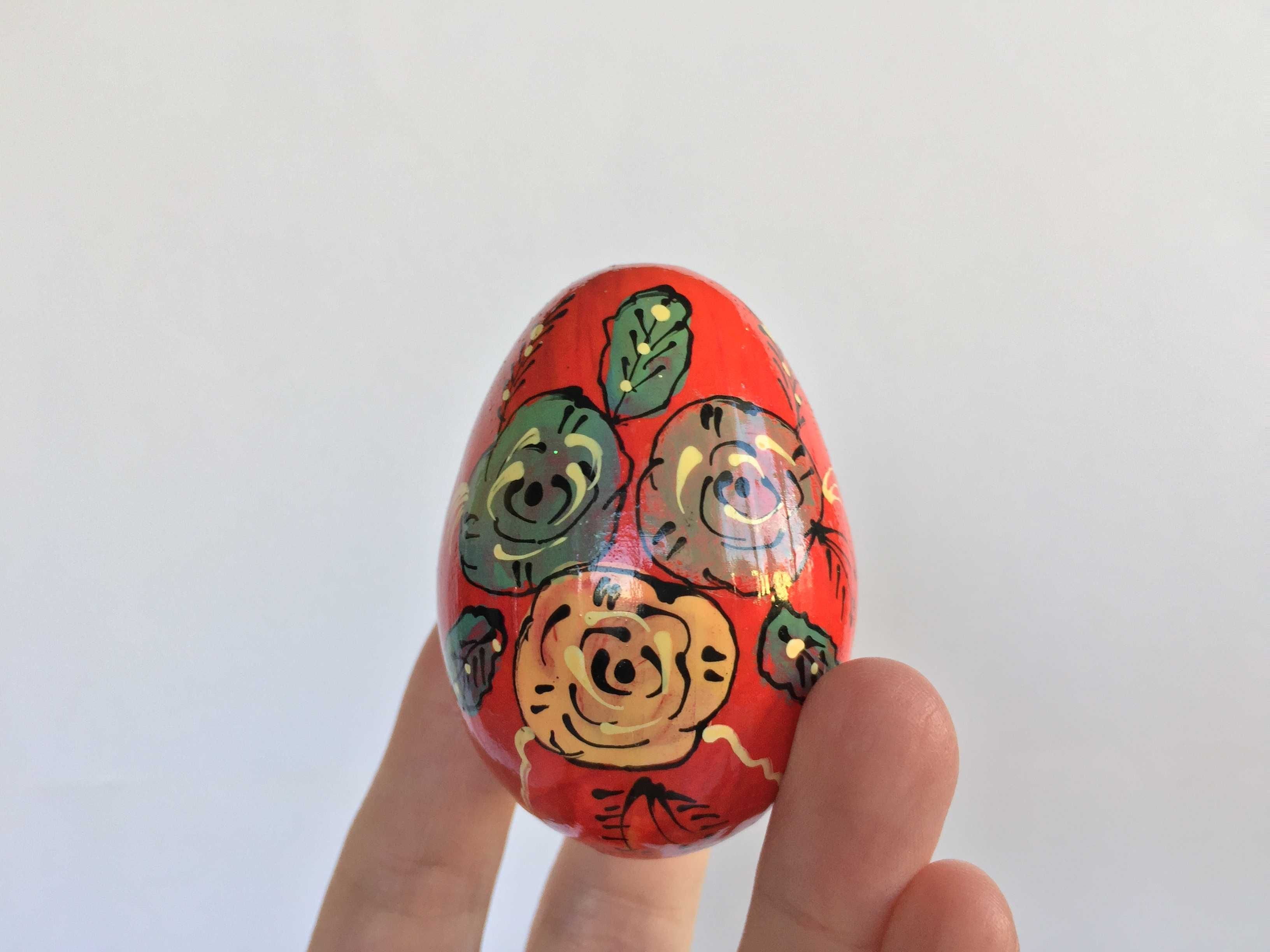 Великденско яйце, дървено №9 -  рози 2