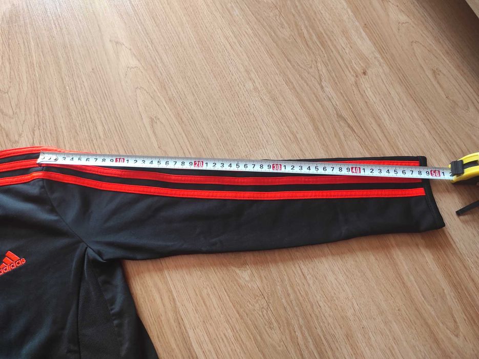 Детски суичър Adidas - дете 10 г.