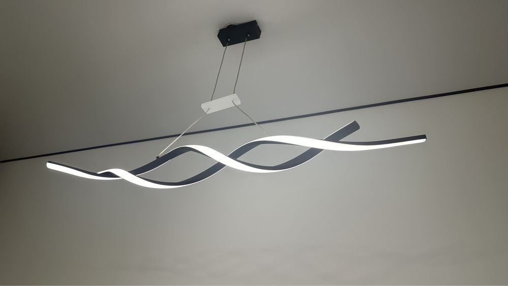 продам люстру