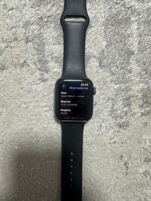 эпл ватч se в хорошем состоянии