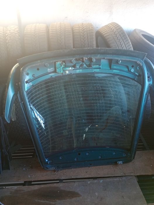 Capotă + haion  audi 80 complete