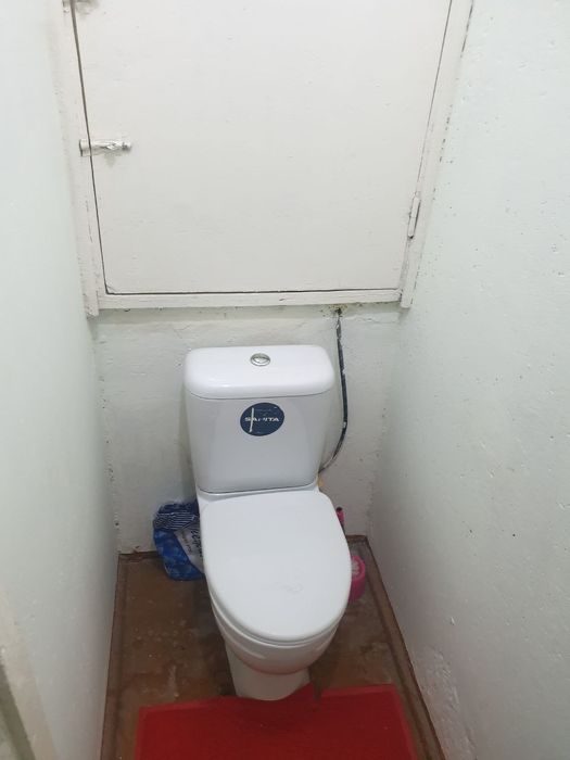 Срочно продаю 1 комнатную с балконом Афруз перекресток