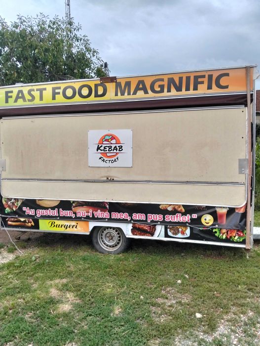 Remorca fast-food