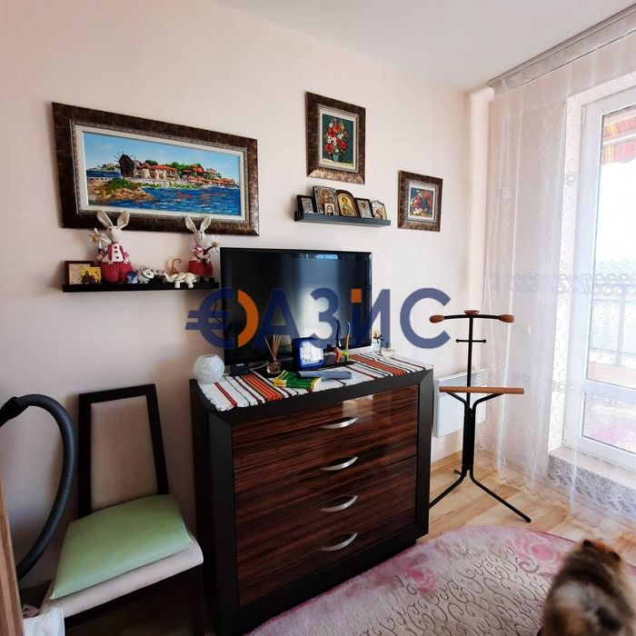 Продава се Тристаен апартамент в к.к. Слънчев бряг - 63 кв.м за 1127 €/кв.м - Снимка #9