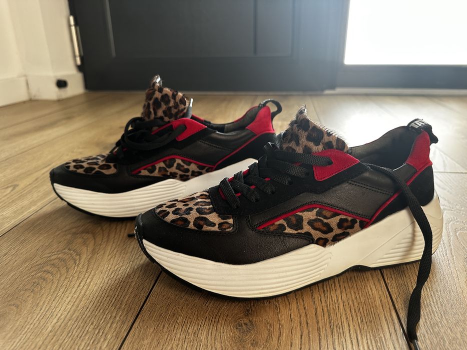 Adidasi piele animal print