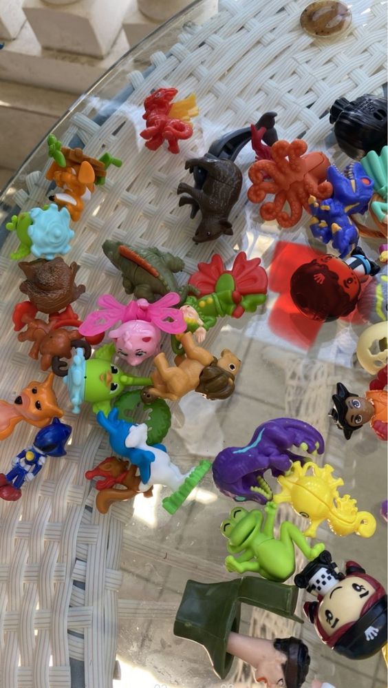 Киндер колекция статуетка фигура фигурка kinder surprise играчки