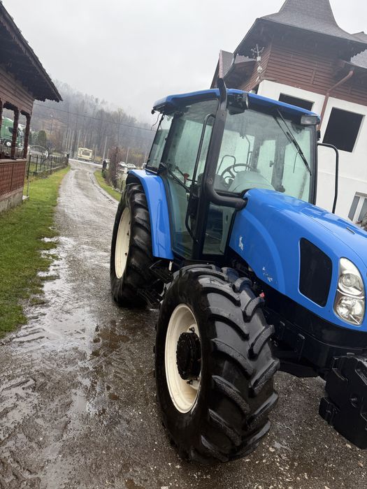 New Holland T5060 2012