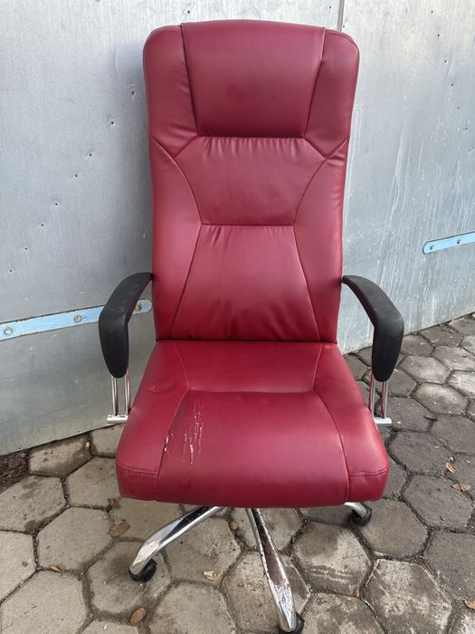 Кресло офисное большое