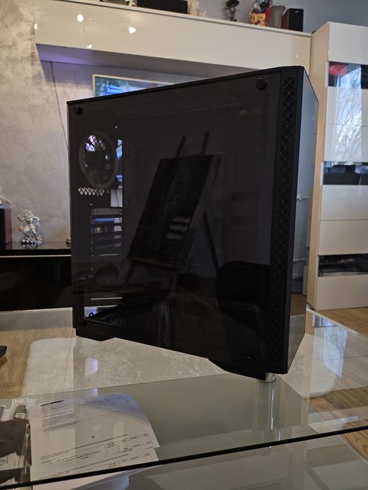 Carcasa pc deepcool  geam sticlă 4 ventilatoare