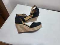 Sandale din denim cu talpa wedge marimea 36.