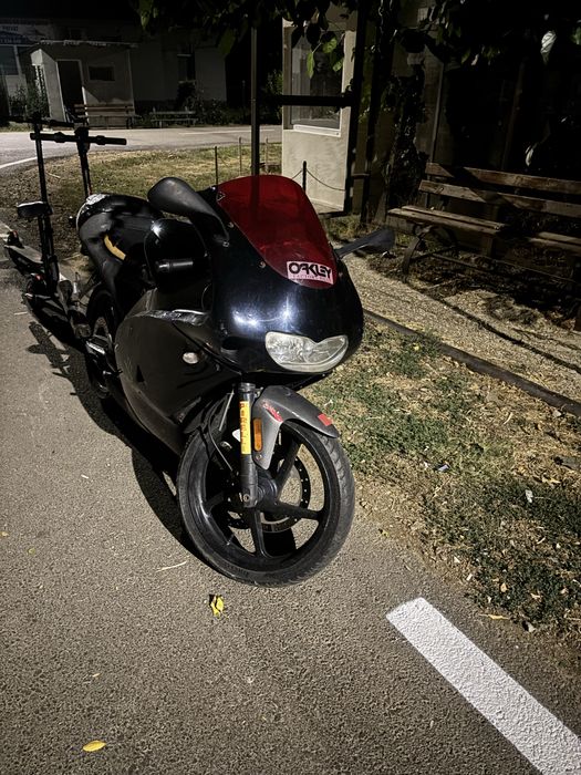 Vand/Schimb Aprilia rs 50