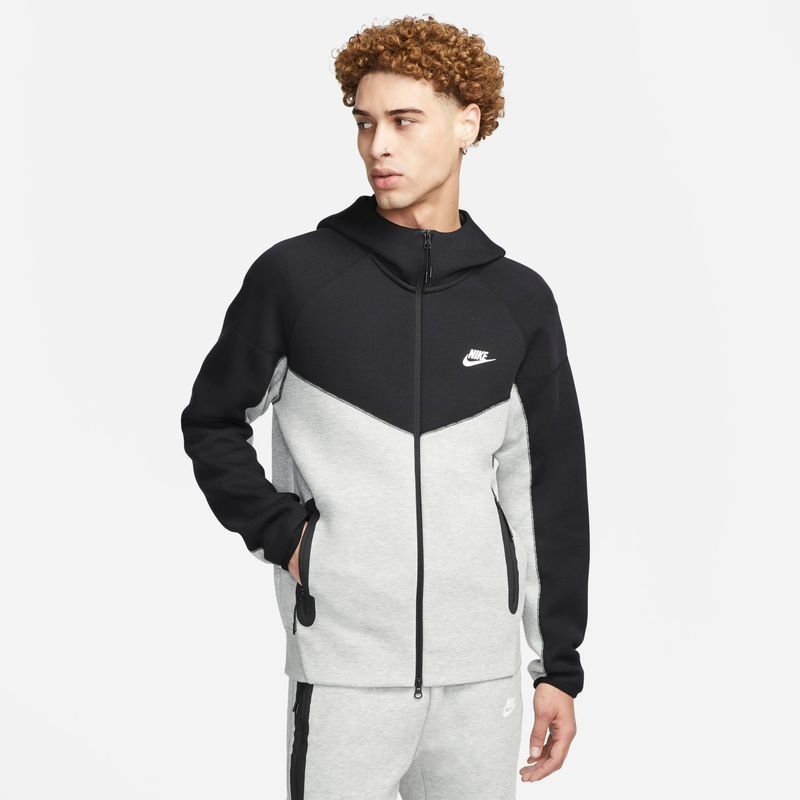 Nike tech fleece