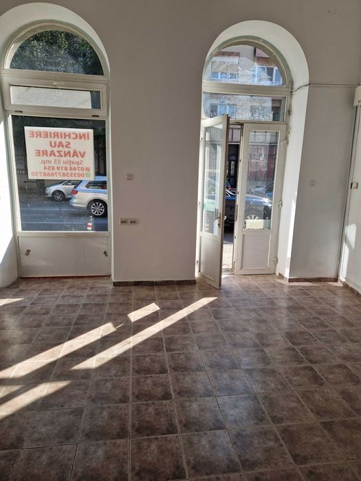 Spatiu comercial de vanzare arad central