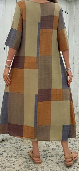 Платье в клетку. Новое.