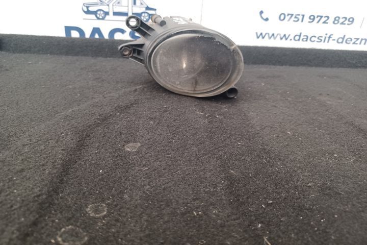 Proiector dreapta 8E0941700 8E0941700 Audi A4 B6 [2000 - 2005] Avant