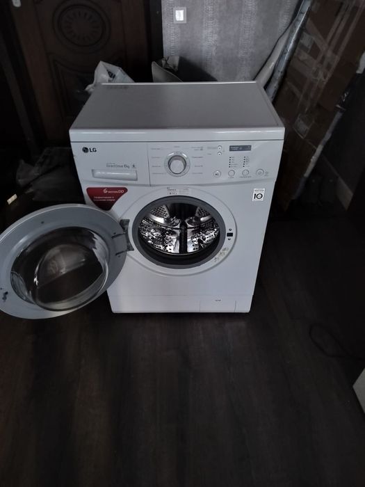 Продам стиральную машину