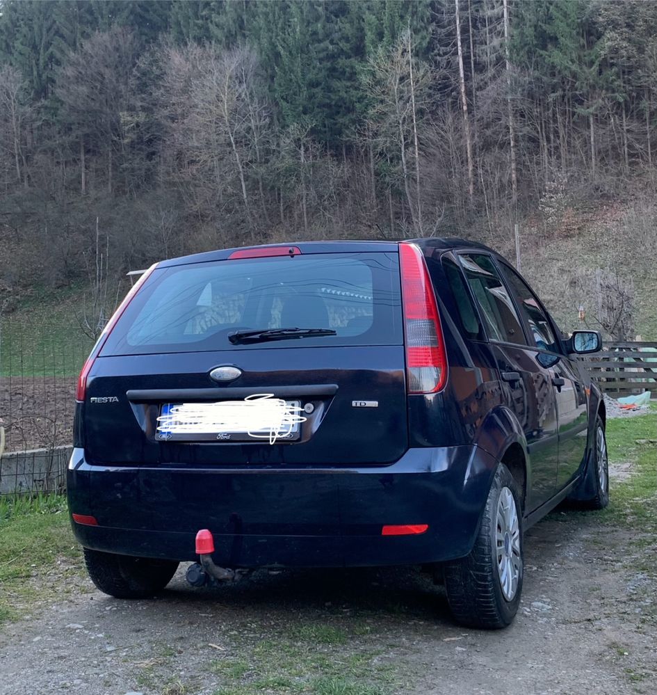 Vând Ford Fiesta 1.4, an 2005