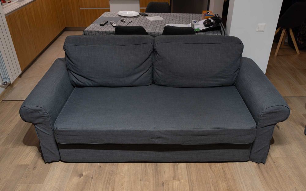 Canapea extensibila IKEA, 3 locuri, in stare buna