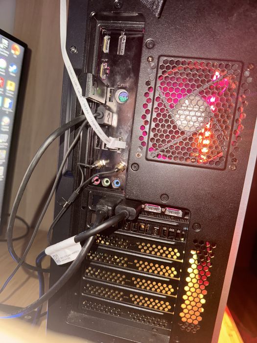 Calculator Asus ROG Strix G16CHR