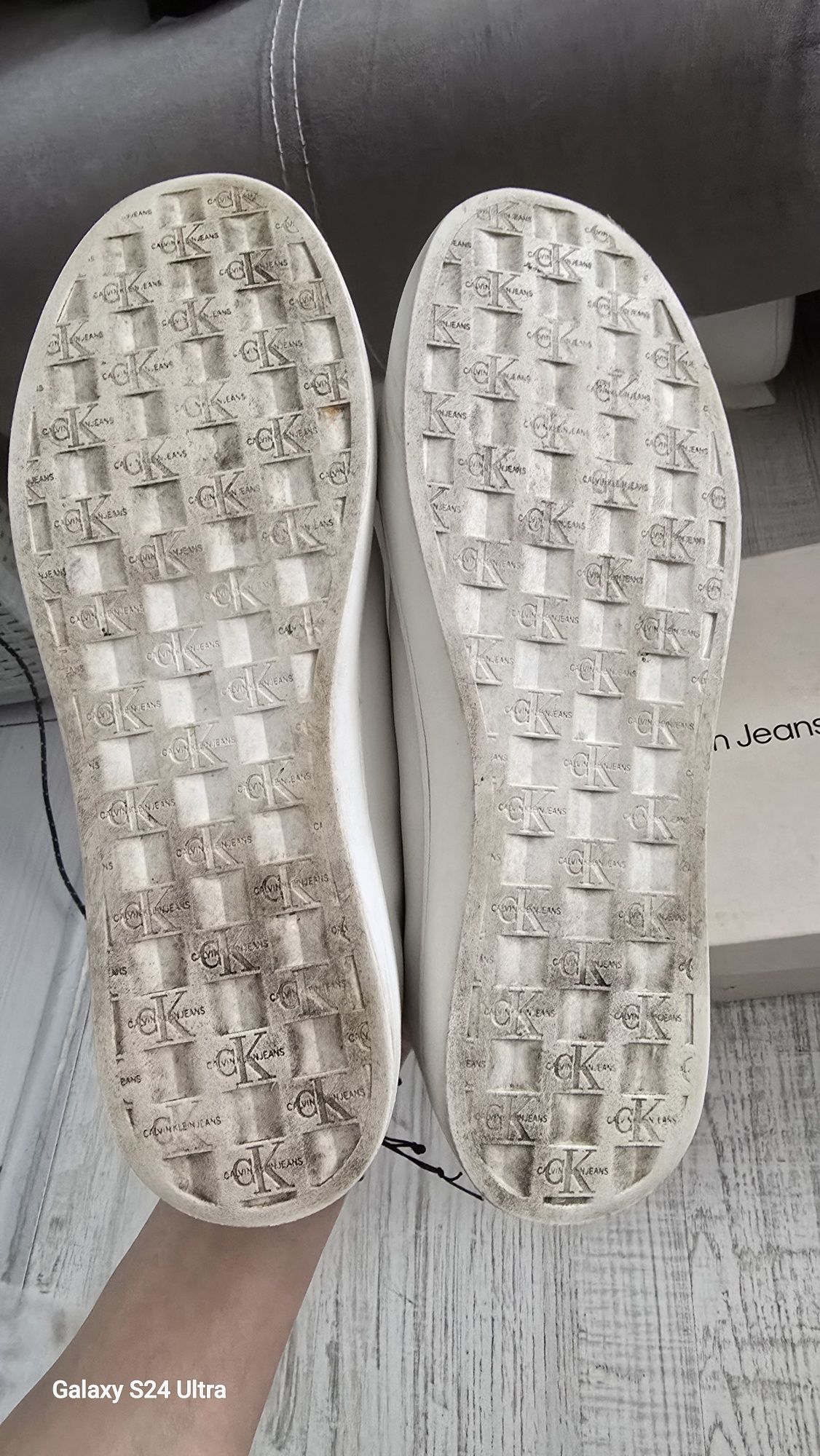 Calvin Klein маратонки