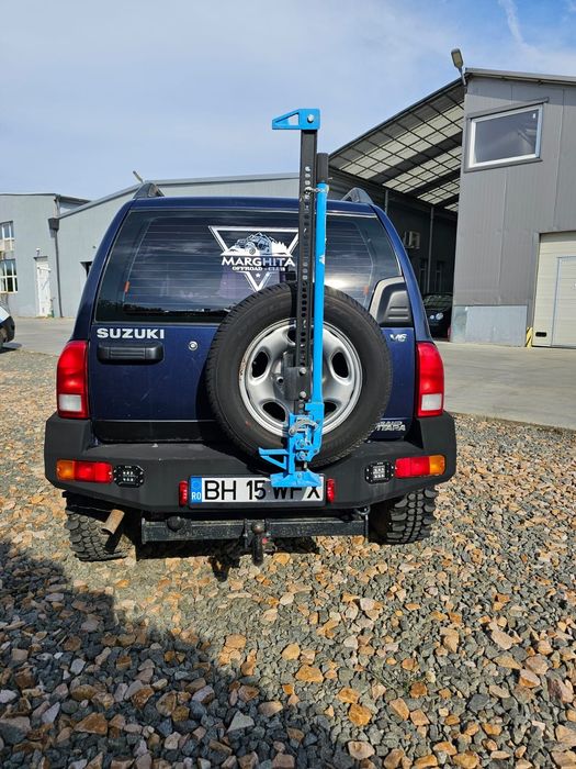 Suzuki Grand Vitara 2.5 v6