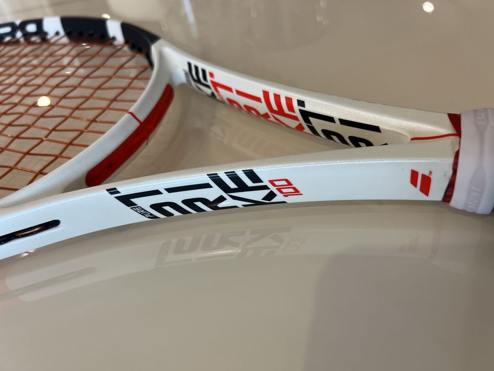 Babolat Pure Strike 100