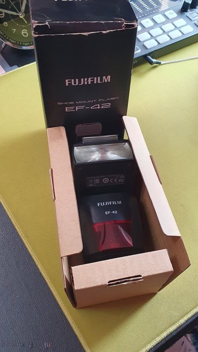 Фотовспышка Fujifilm EF-42 (новая)