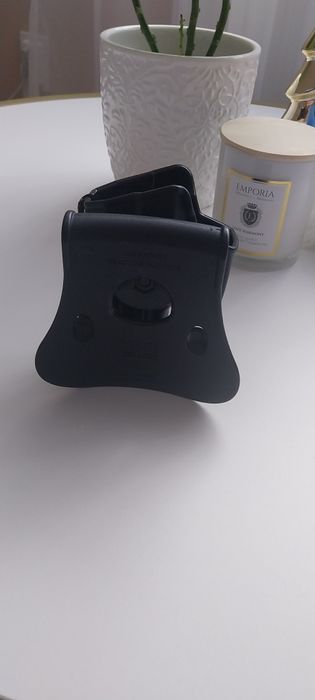 Toc pentru pistol Glock 17/22/28/31/34 cu retentie pentru mana dreapta