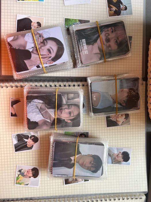 Кпоп карточки разных групп