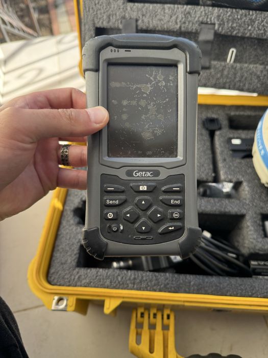 Vand GPS Stonex S8 plus si controller getac utilizate