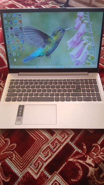 Leptop Lenovo că nou