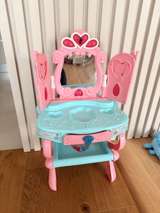 Музикална светеща детска тоалетка