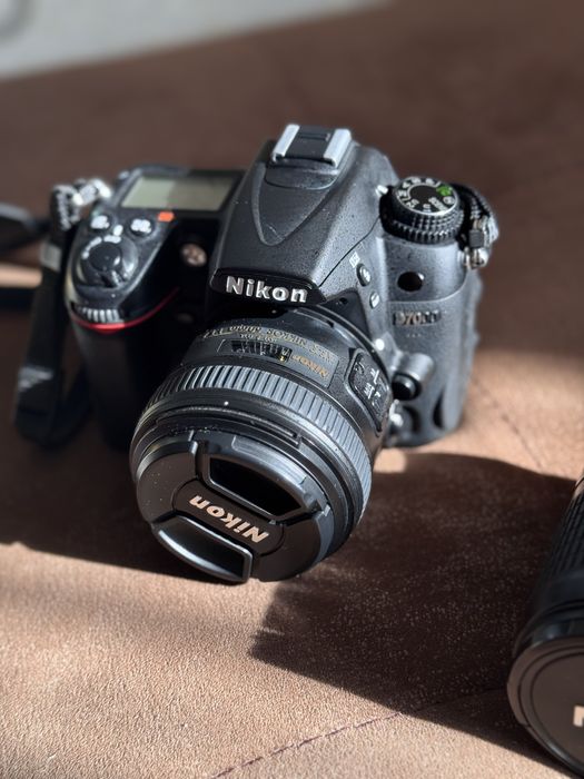 Фотоаппарат срочно продам