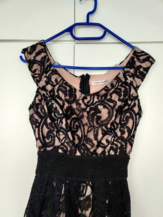 Rochie neagră scurtă