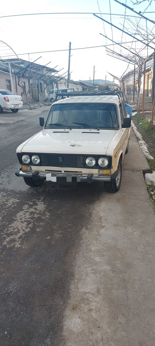 Vaz 2106   pritsep bilan yoki alohida sotilad.