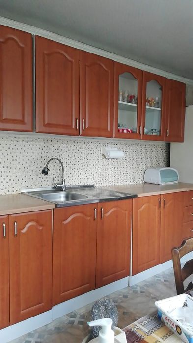 Продам спальный гарнитур и кухонный гарнитур