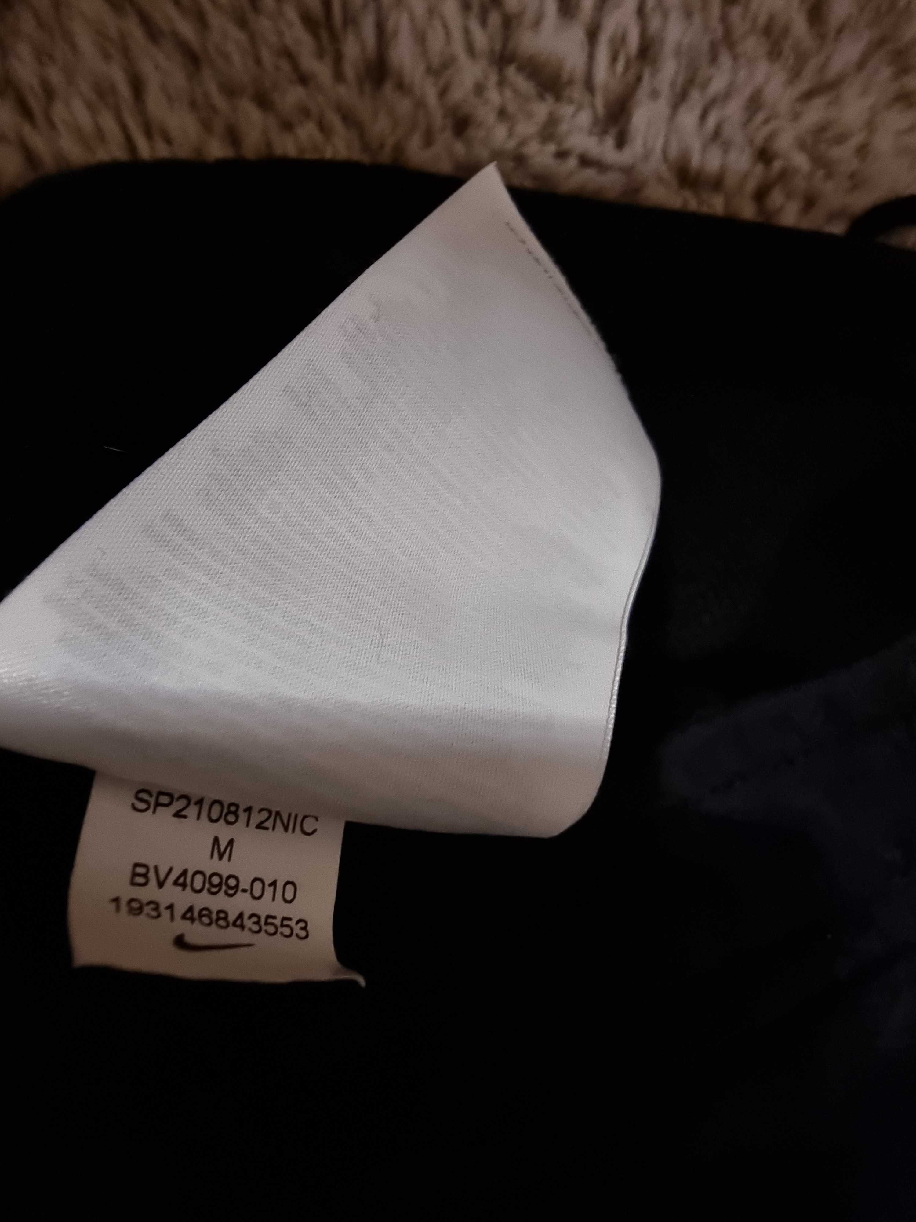 Nike 100% оригинално долнище ( M )