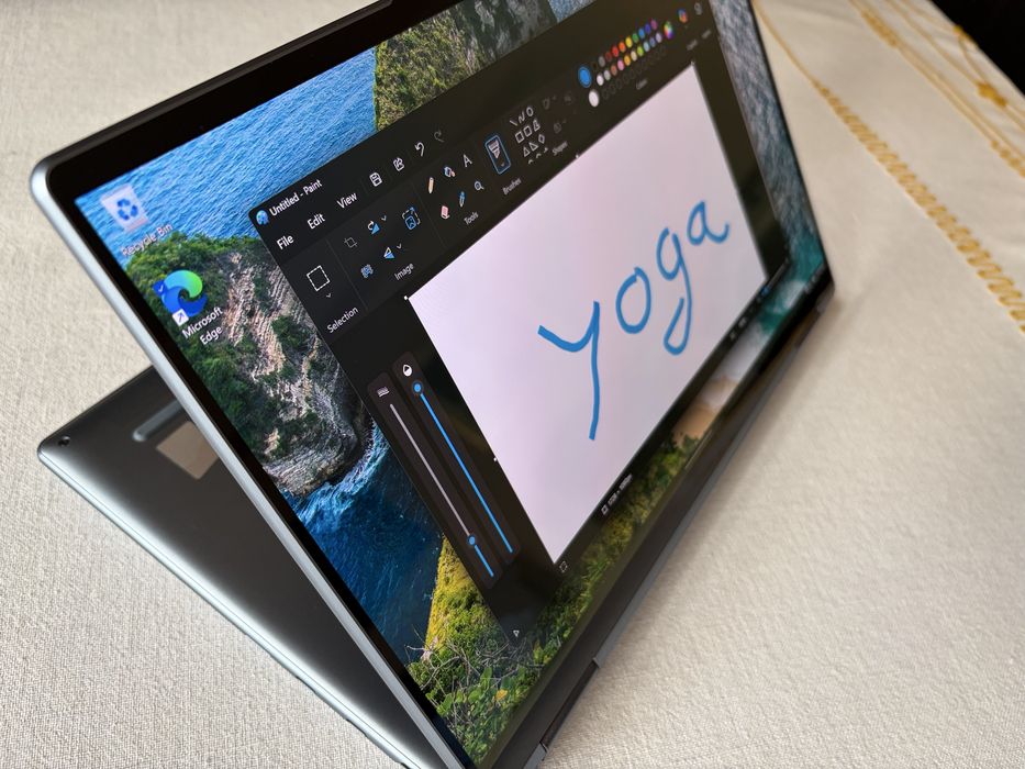 Laptop Yoga 7 Slim 14" albastru Polar Blue