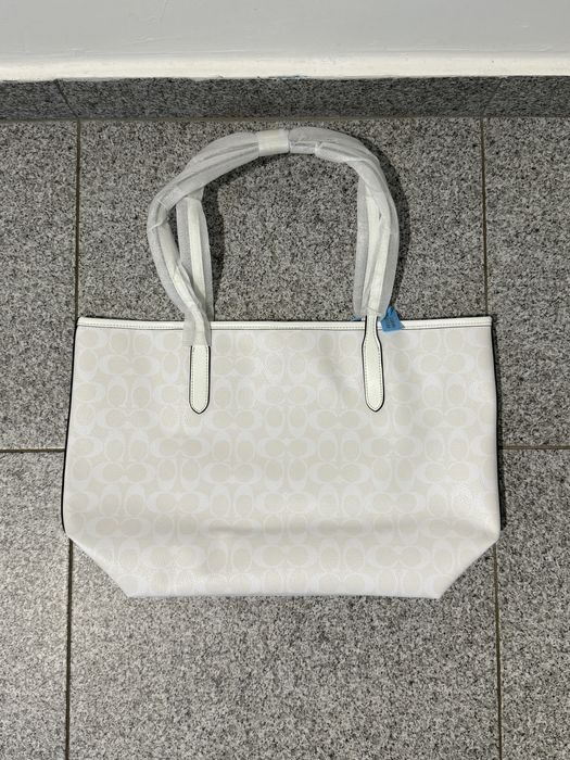 Geanta Coach (mai multe modele disponibile)