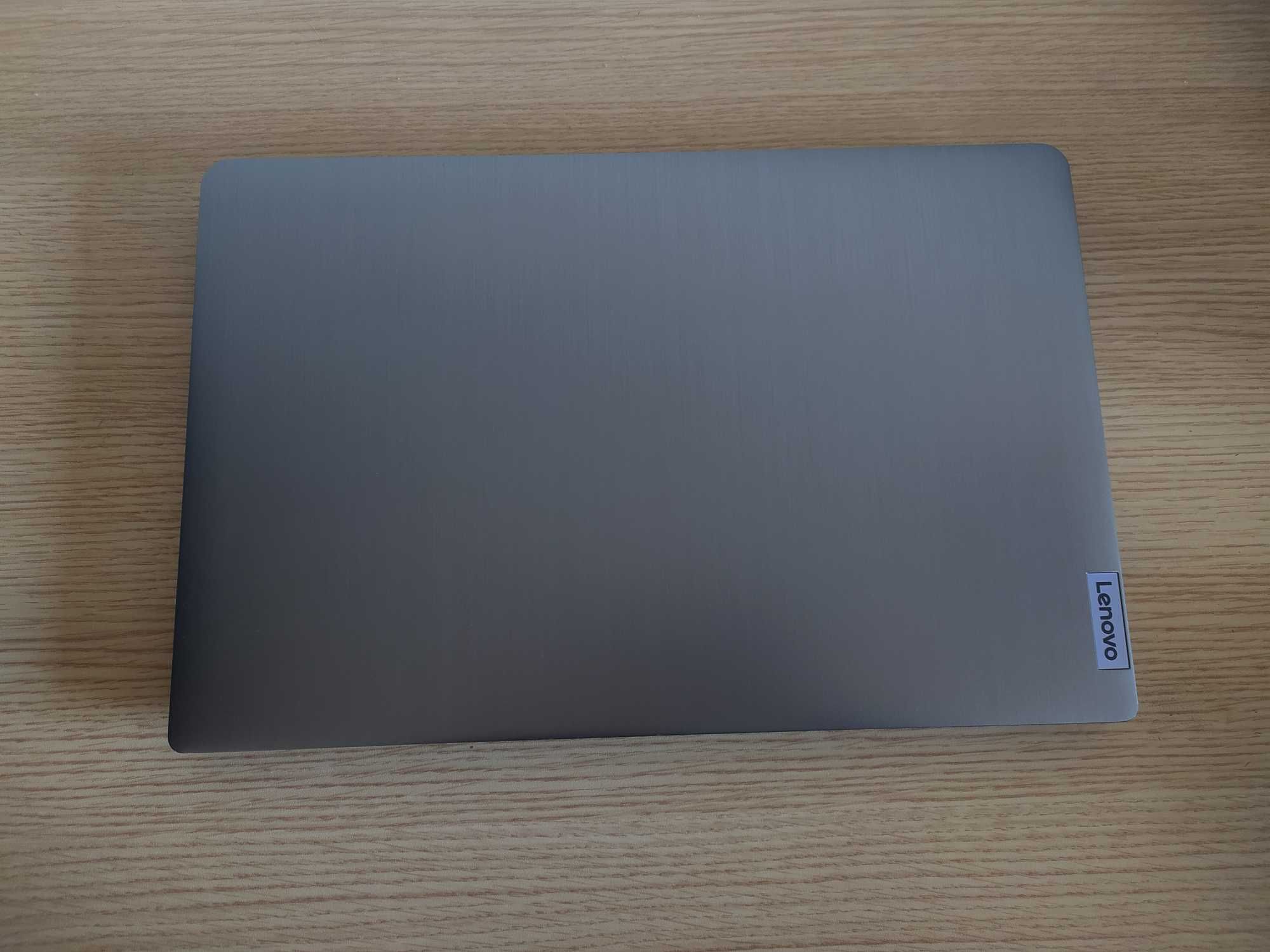 Лаптоп  Lenovo IdeaPad 3 15ALC6 / AMD Ryzen 3 5300U / RAM 8 / 15.6