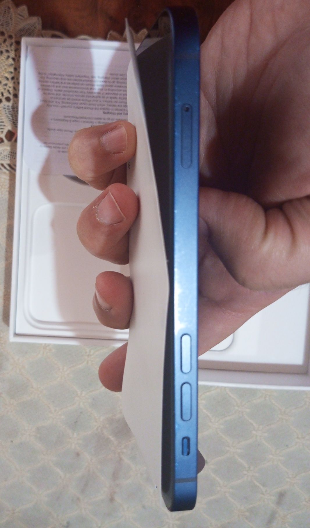 Iphone 12, 64g ёмкость 80% идеал