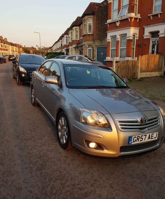Dezmembrez Toyota Avensis T25 Automata 1.8 129 cp 2008