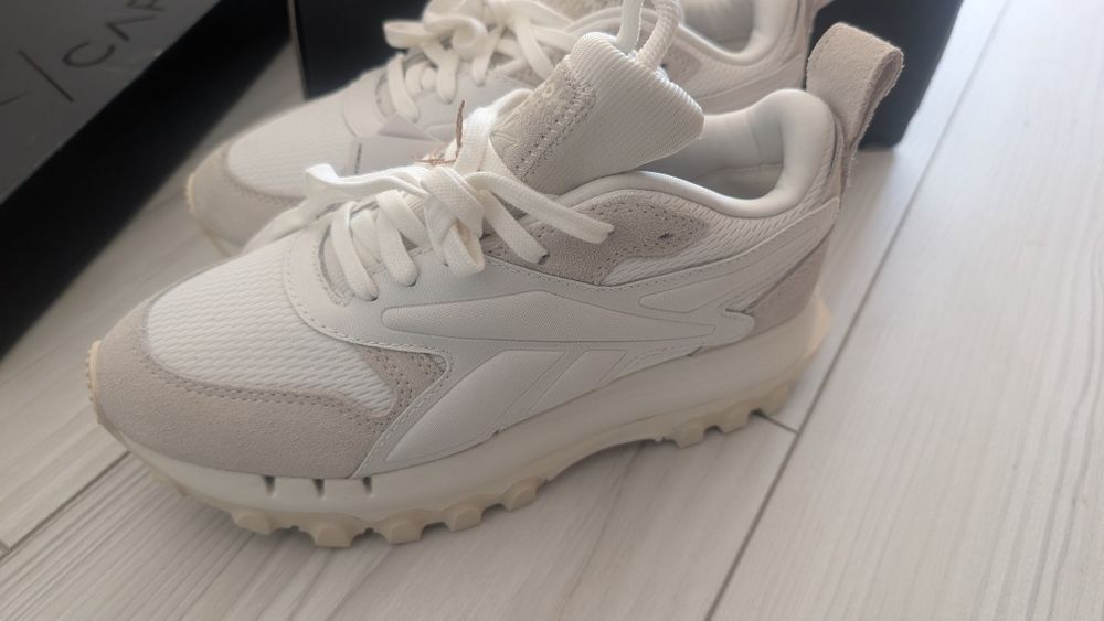 Reebok Cardi B маратонки