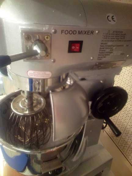 mixer planetar,Malaxor, 10- 20-30 litri ,noi,aluat,carne,prin buy-back