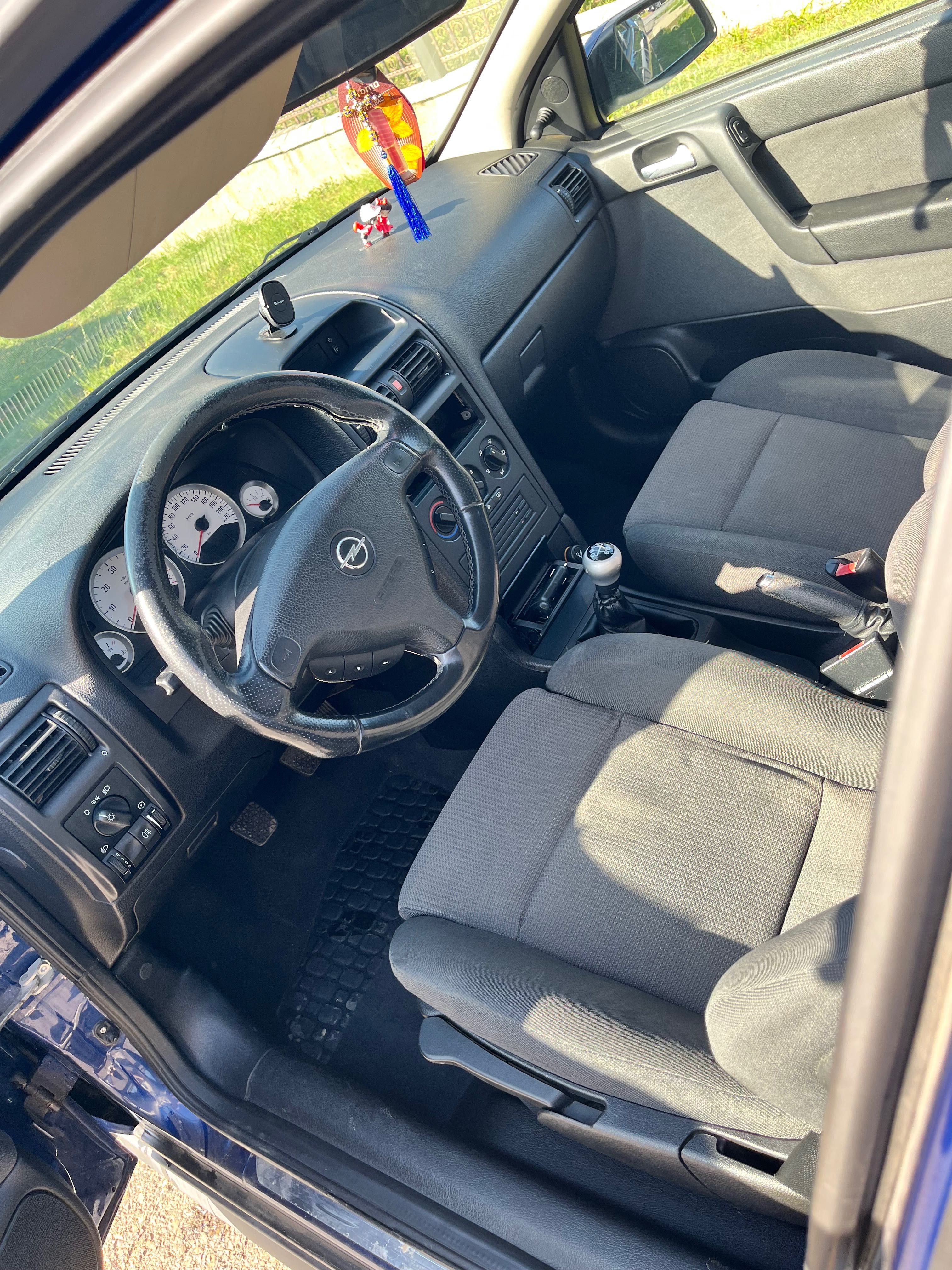 Vând Opel astra  G 2004