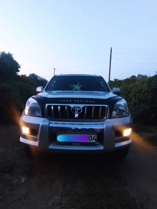 Продам Toyota Land Cruiser prado 120, 2006 год
