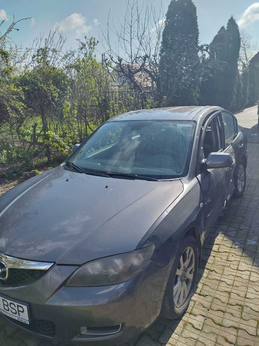 OCAZIE!Vand MAZDA 3-1,5 tdi-Portiere, stalp, aripa spate, avariate