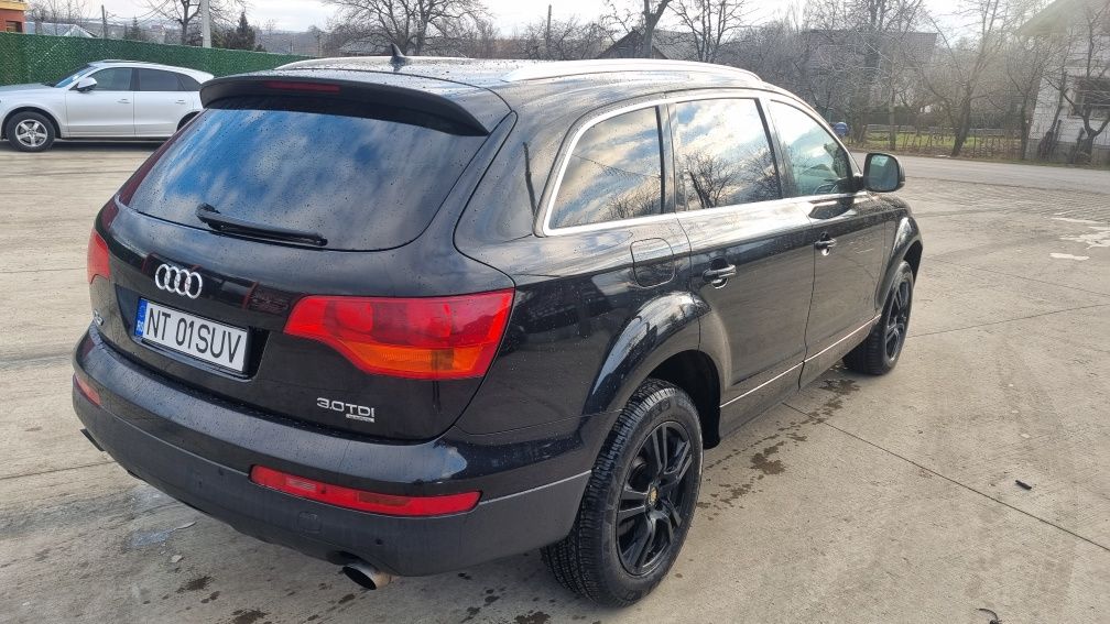 Audi q7 motor 3.0 tdi Motor Bug Preț Fix Fix Fix
