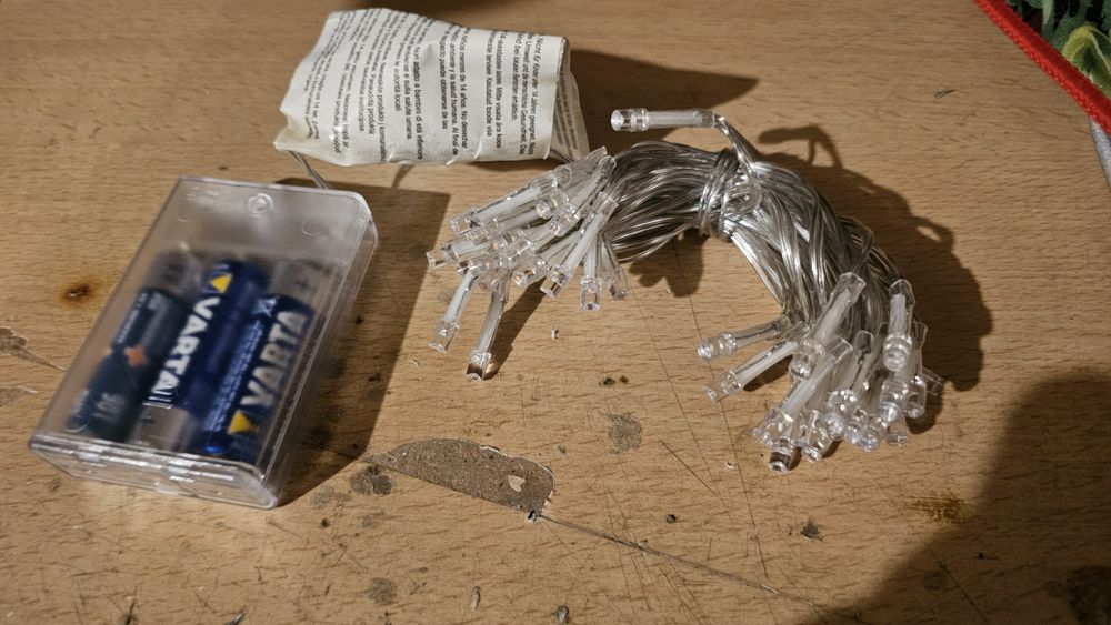 Instalatii de Craciun LED cu baterii