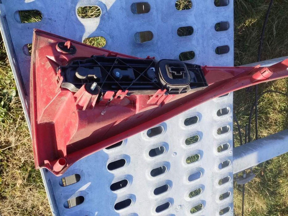 Десен и ляв стоп за Citroen C3